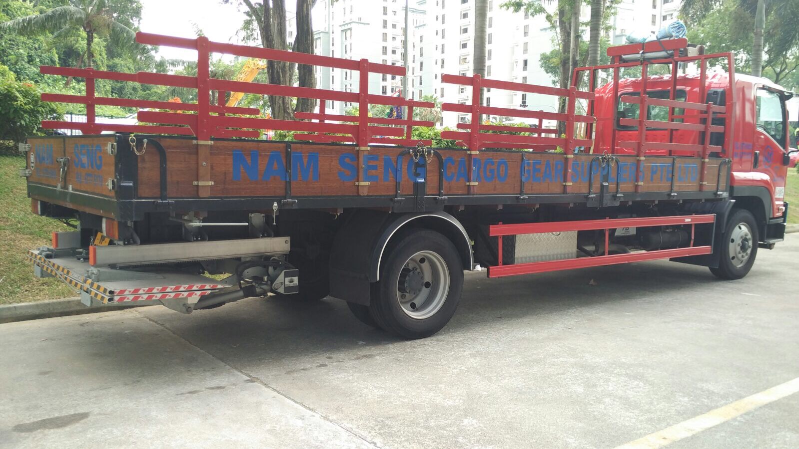 lorry truck company